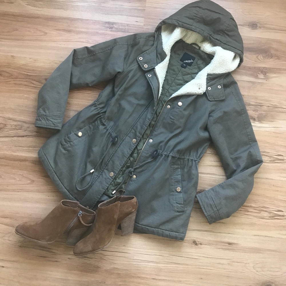 ✨CollectionsB New York✨ Green winter coat